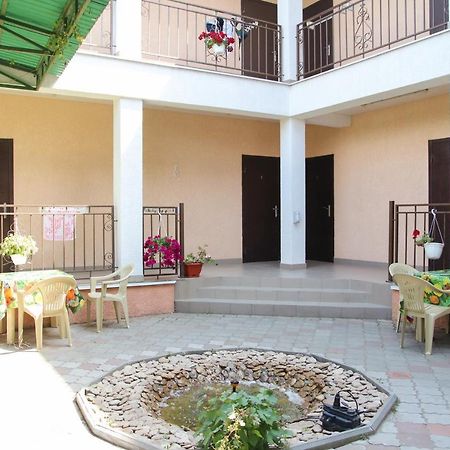 Hotel Kings Zatoka Exterior photo